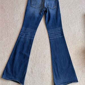 Elegant Indigo Flare Jeans for Women